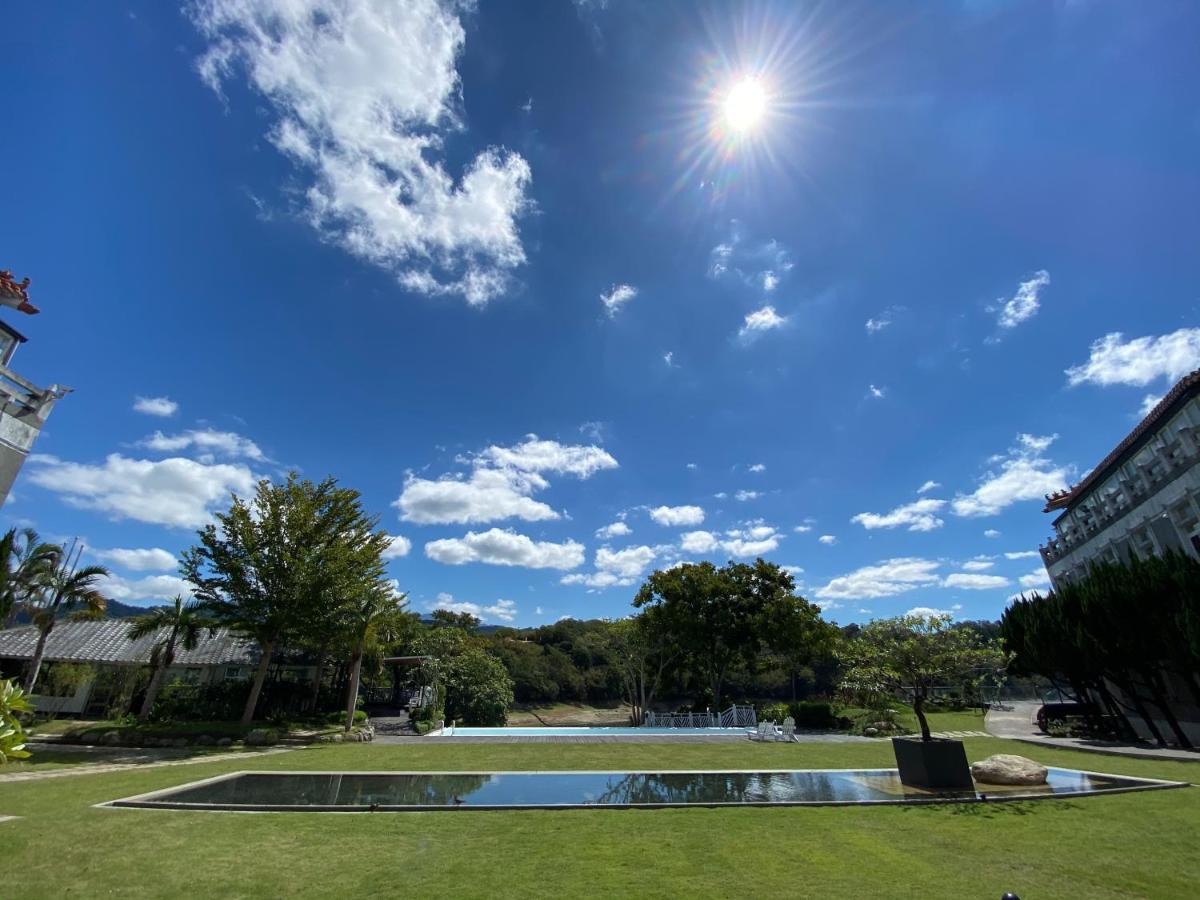 水漾月明度假文旅 Hotel Touwu Exterior photo